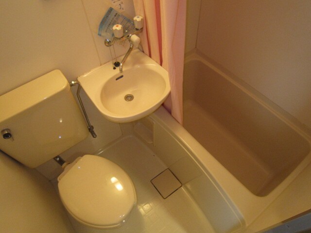 アミティエ山手の物件内観写真