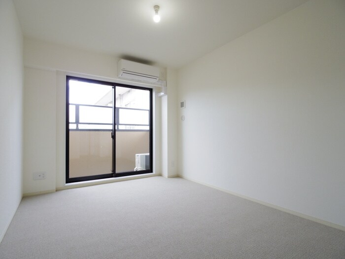 ＣＵＬＴＩ京都伏見の物件内観写真