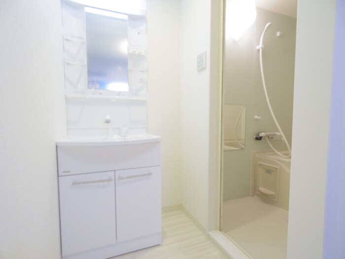 ＣＵＬＴＩ京都伏見の物件内観写真