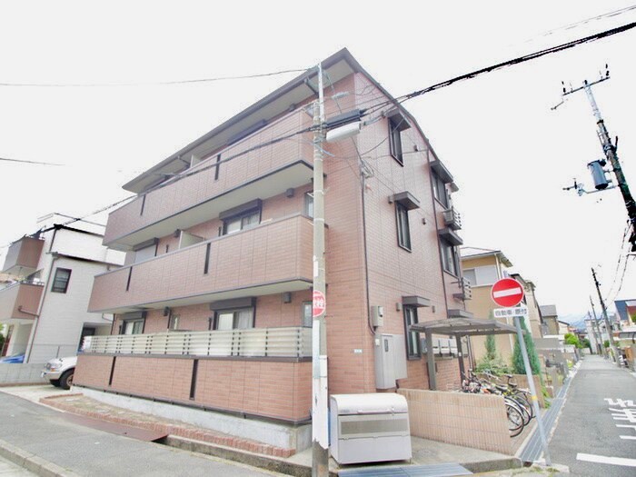 シリエジオ甲子園六番館の物件外観写真