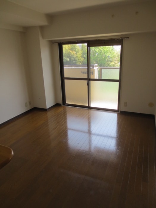 ナーシサス法橋の物件内観写真