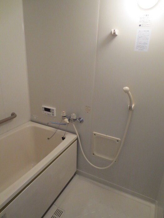 ナーシサス法橋の物件内観写真