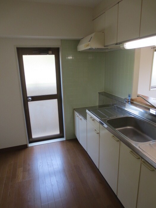 ナーシサス法橋の物件内観写真