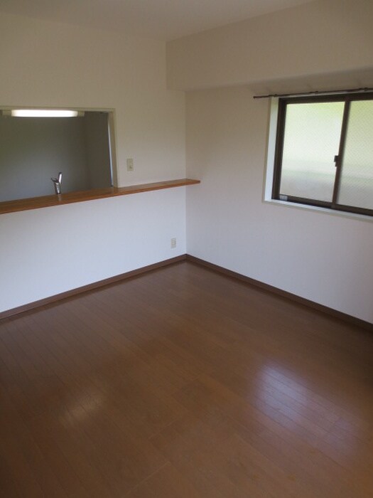 ナーシサス法橋の物件内観写真