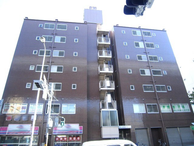 リッコレジデンスの物件外観写真