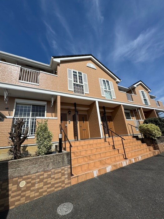 ファシネイション春日Ⅱの物件外観写真