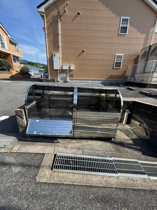 ファシネイション春日Ⅱの物件外観写真