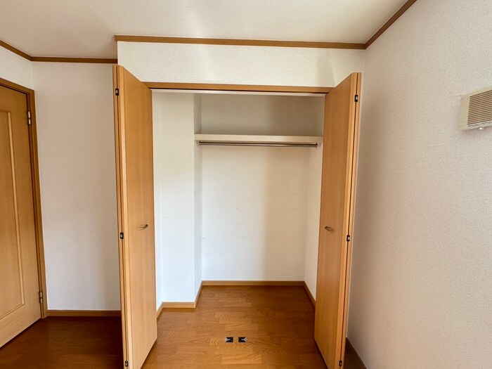 ファシネイション春日Ⅱの物件内観写真