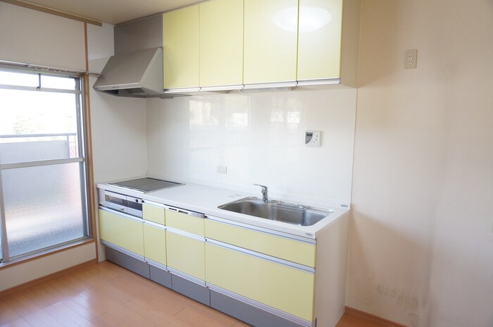 ファミリ－ハイツ１８の物件内観写真