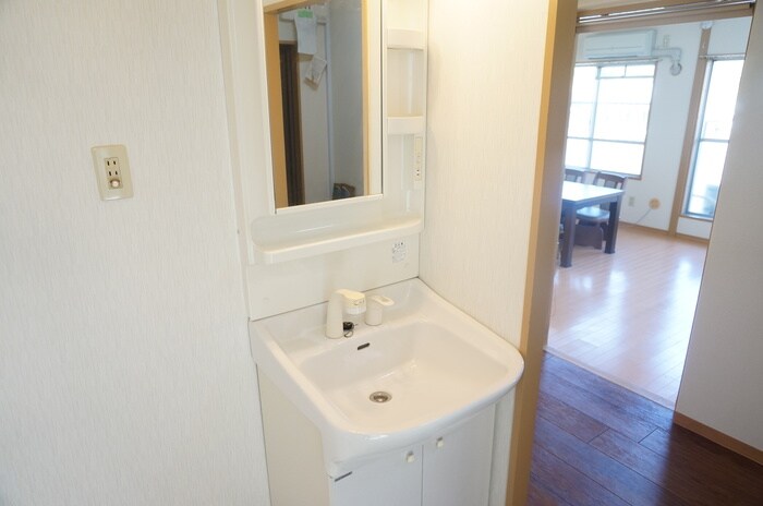 ファミリ－ハイツ１８の物件内観写真