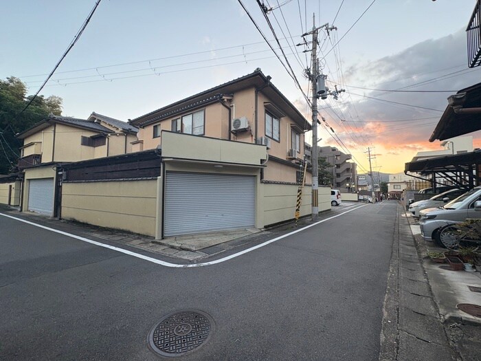 西蜂岡町9-97貸家の物件外観写真