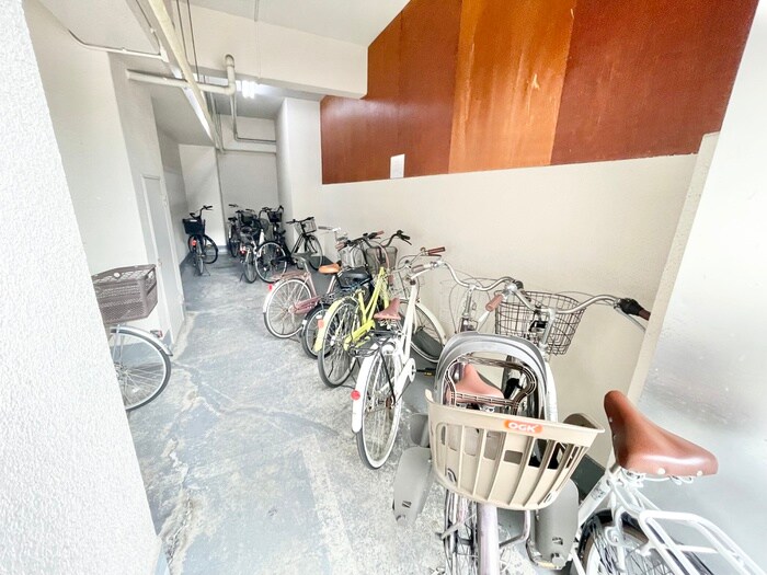 福池マンションの物件外観写真