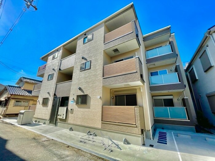 girasol kadomaの物件外観写真