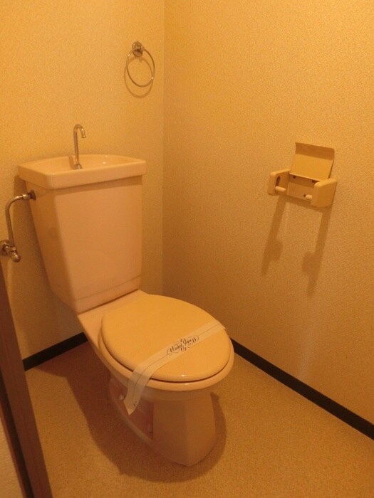 コア・ファ－スト山下の物件内観写真