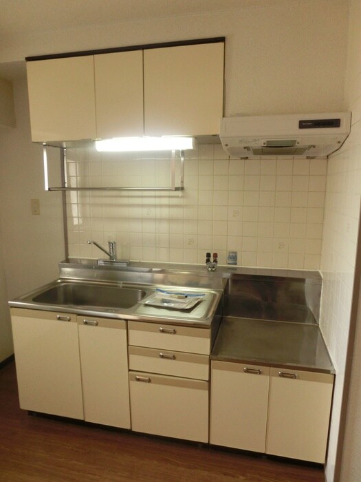 コア・ファ－スト山下の物件内観写真