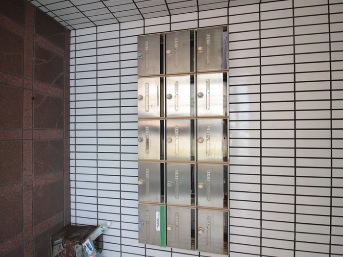 川島第８ビルの物件外観写真