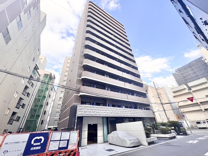 ドゥーエ立売堀の物件外観写真