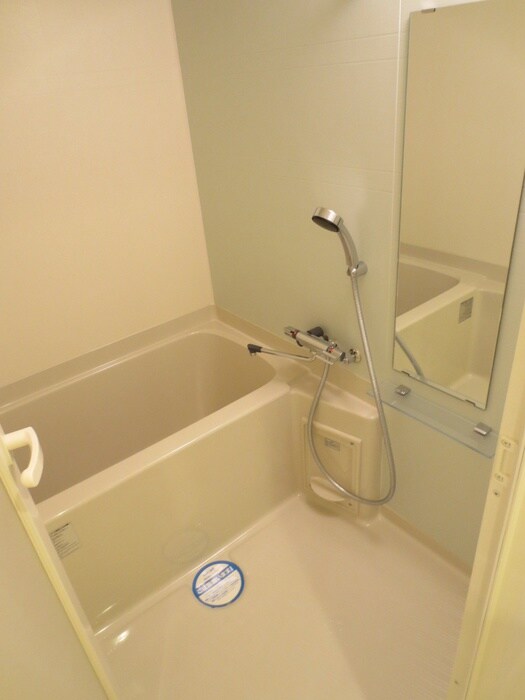 ドゥーエ立売堀の物件内観写真