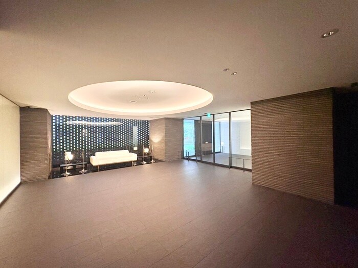 ドゥーエ立売堀の物件外観写真