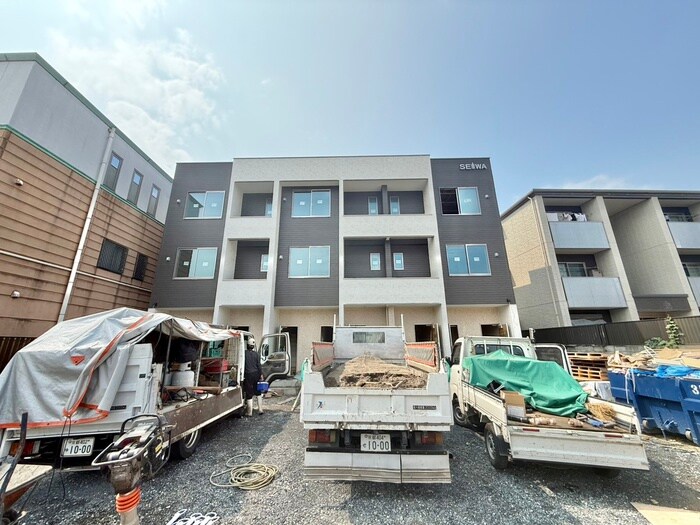 コティコルミオの物件外観写真