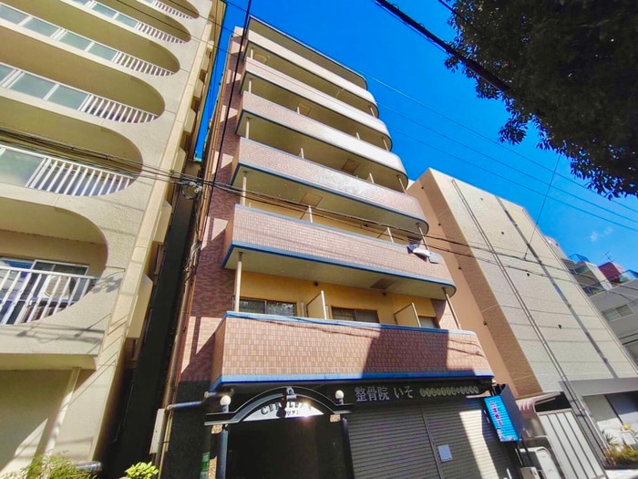 セルリアンの物件外観写真