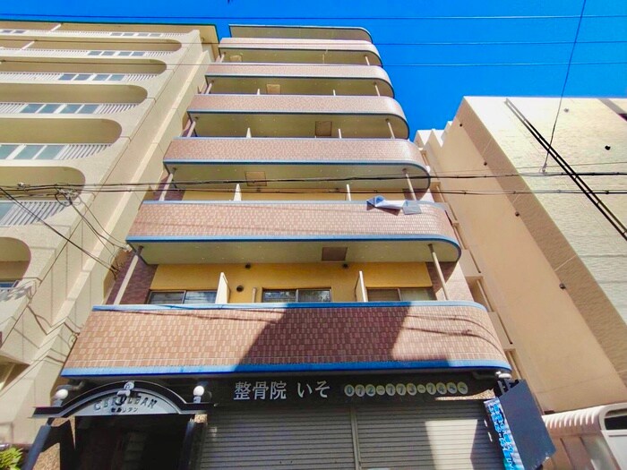 セルリアンの物件外観写真