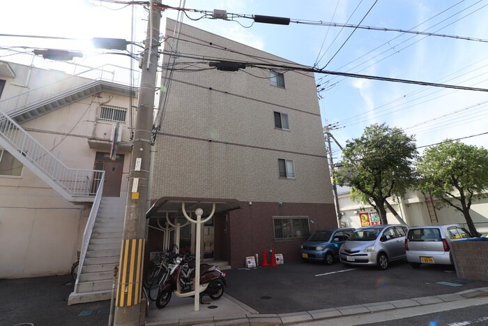 サクセス武庫川の物件外観写真
