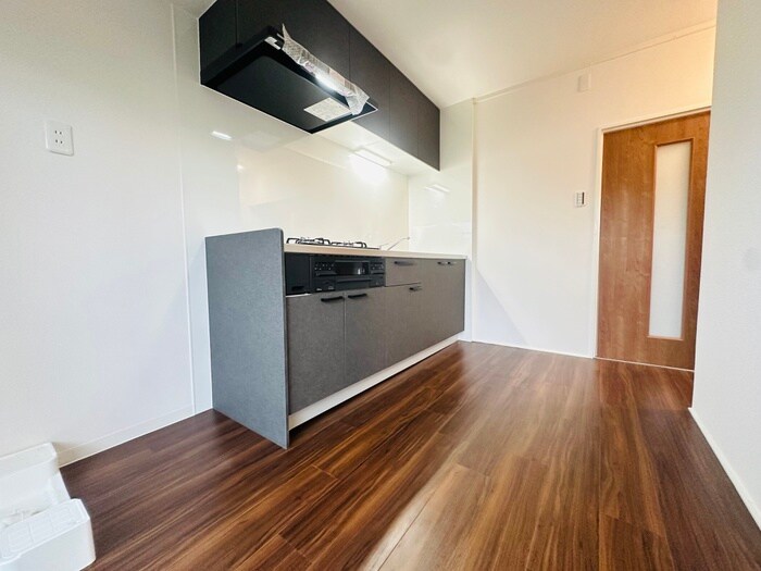 上大市３丁目テラスハウスの物件内観写真