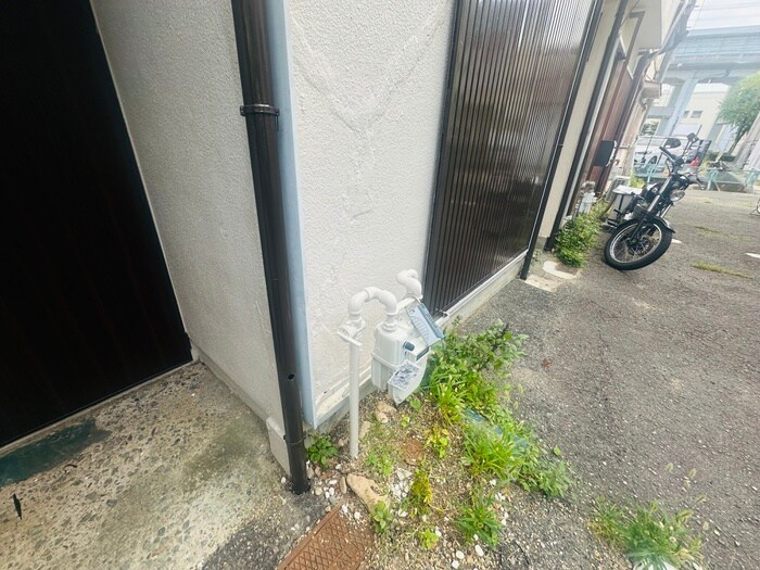 上大市３丁目テラスハウスの物件外観写真