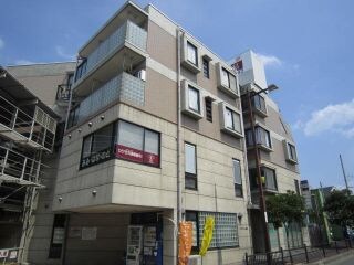 トライハイム西冠の物件外観写真