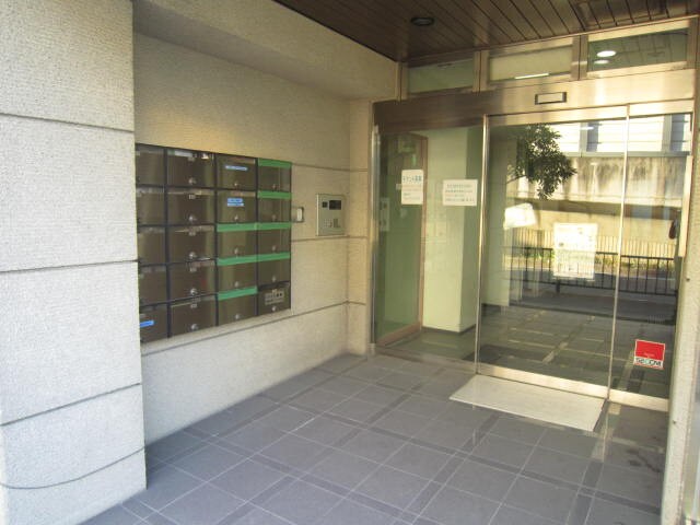 トライハイム西冠の物件外観写真