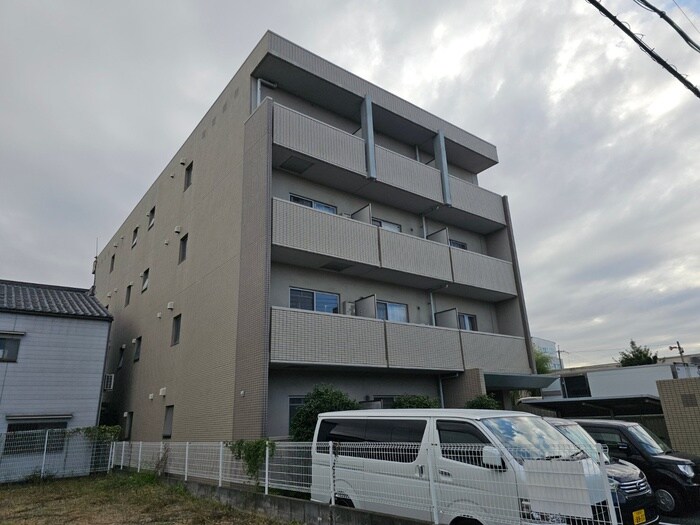 キュ－ブの物件外観写真