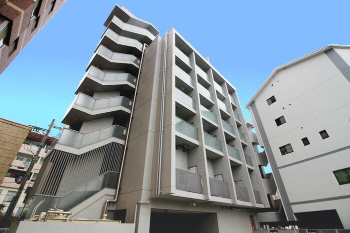 レイドール箕面の物件外観写真