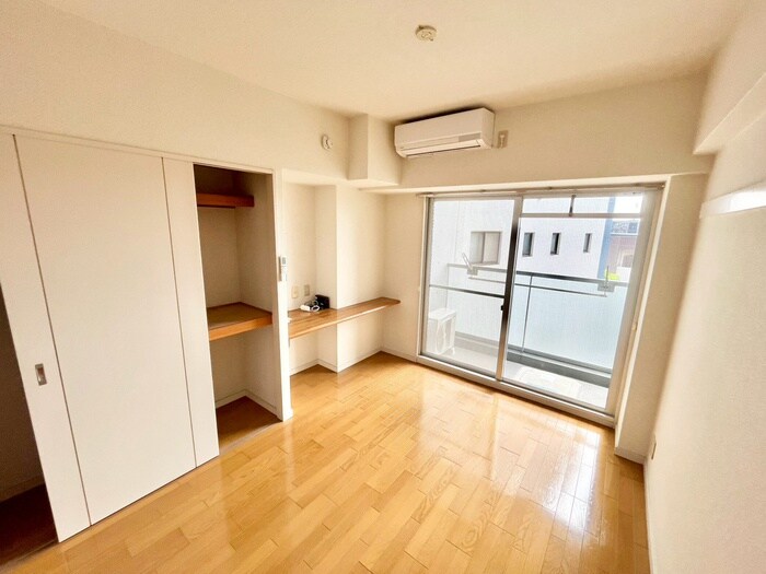 レイドール箕面の物件内観写真