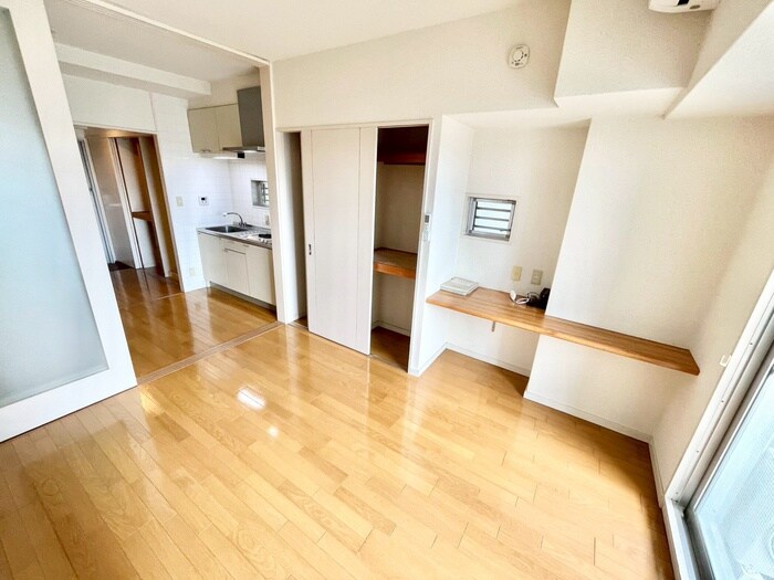 レイドール箕面の物件内観写真