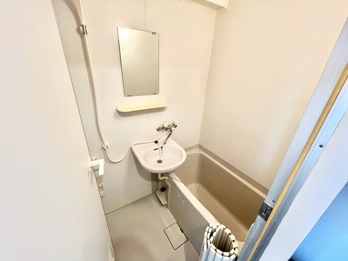 レイドール箕面の物件内観写真