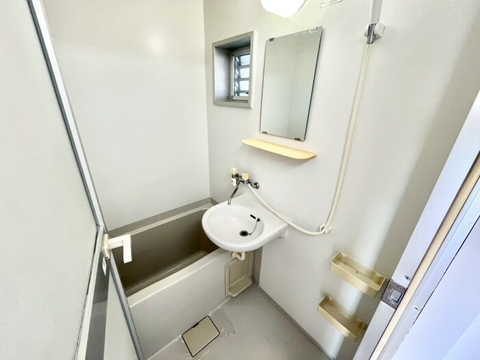 レイドール箕面の物件内観写真