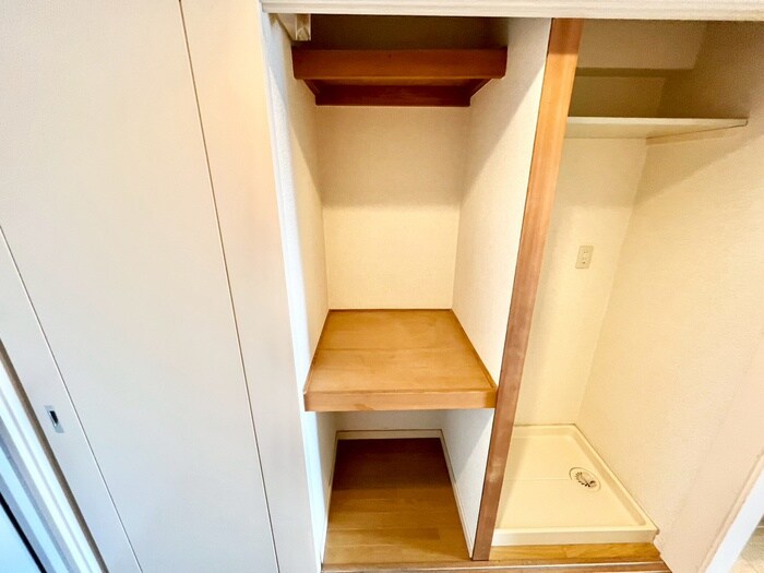 レイドール箕面の物件内観写真