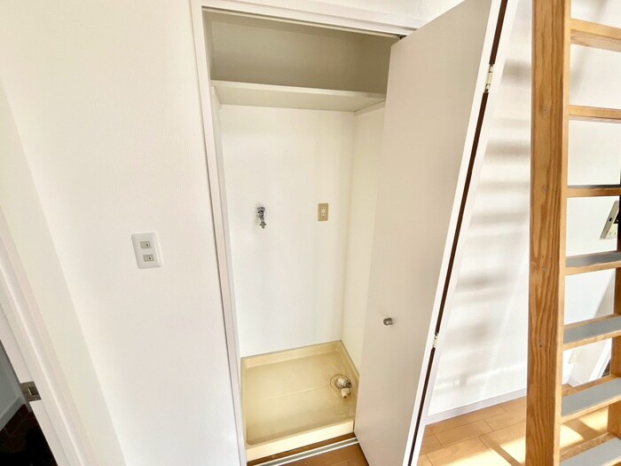 レイドール箕面の物件内観写真