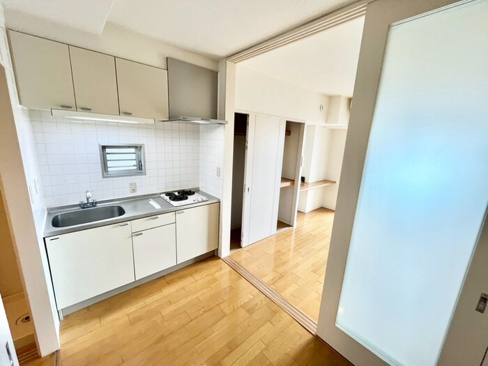 レイドール箕面の物件内観写真