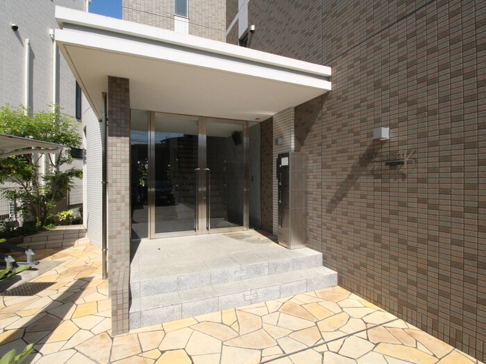 ドルフコ－トＫの物件外観写真