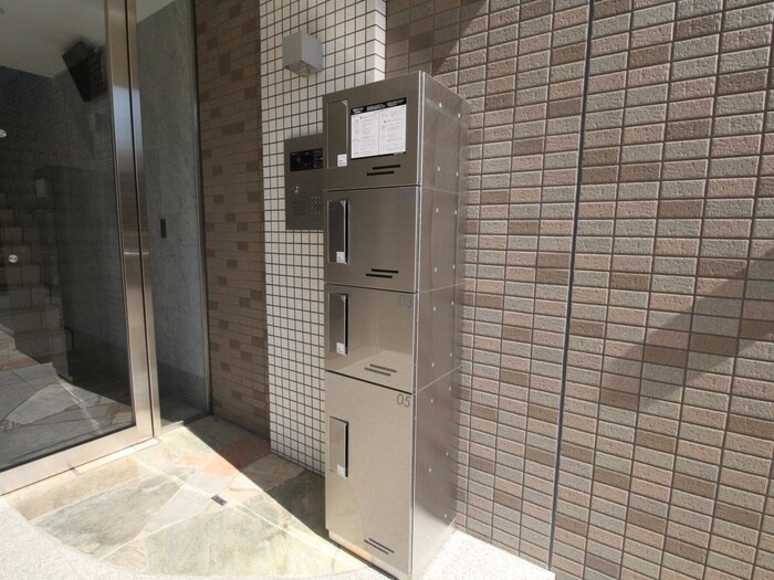 ドルフコ－トＫの物件外観写真