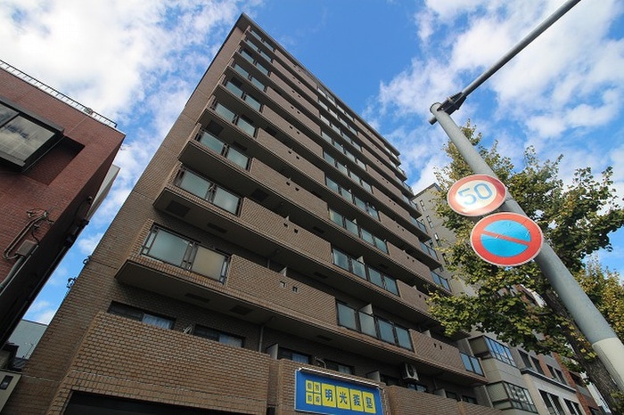 エステ－ト堀川の物件外観写真