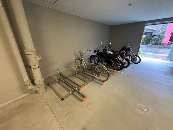 ｴｽﾘｰﾄﾞ神戸兵庫駅ｱｸｱｳﾞｨﾗ(202)の物件外観写真