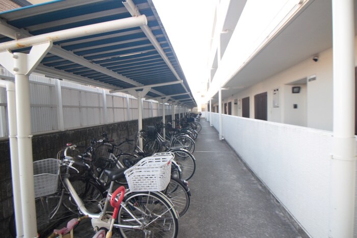 REIWA宝塚の物件外観写真