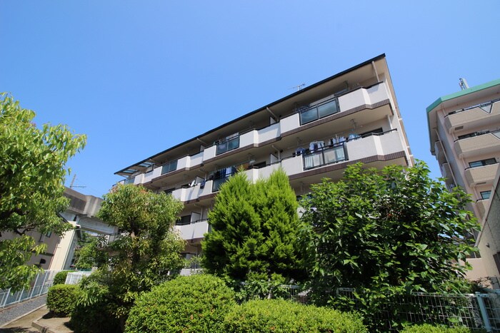 チェリーアベニュー南茨木Ｂの物件外観写真