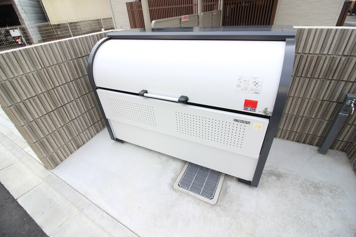 オ－ヴェスト　アンビエンテ　Ⅰの物件外観写真