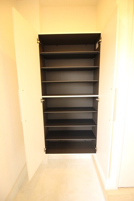 オ－ヴェスト　アンビエンテ　Ⅰの物件内観写真