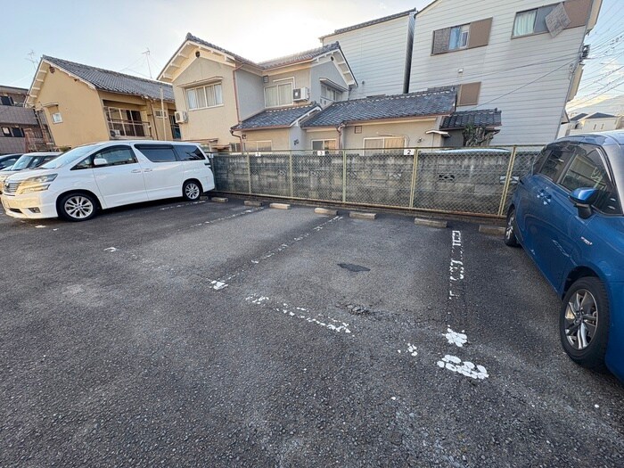 ドムール有栖川の物件外観写真