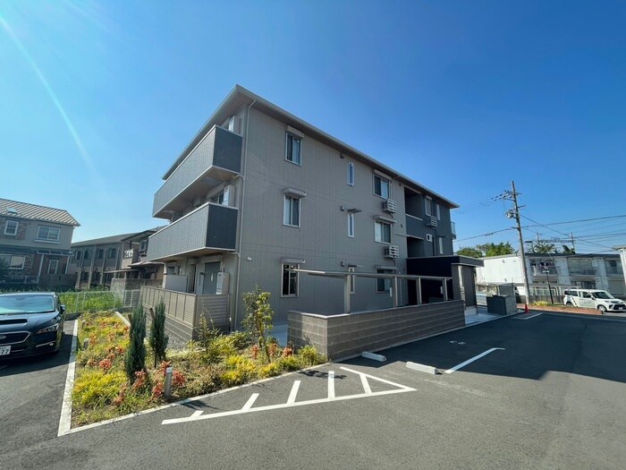 エスト山王の物件外観写真